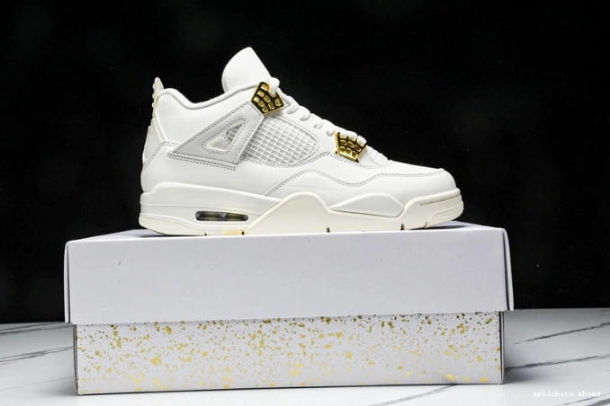 Cheap Gold AQ9129-170 Retro Metallic Jordan 4 0822